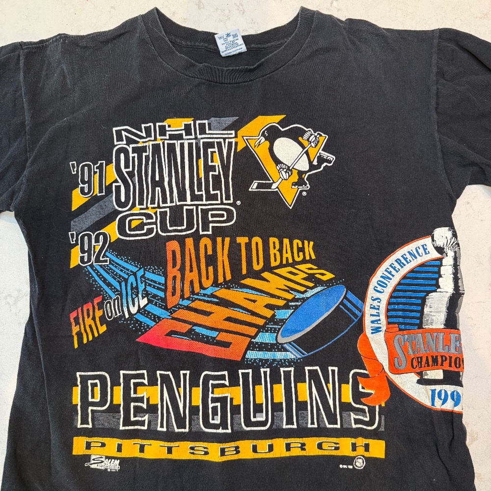 Vintage 90s Pittsburgh Penguins Stanley Cup tshirt Size XL